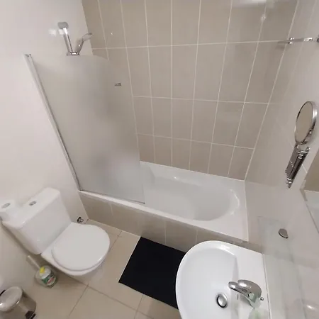 Luxurious Five Star Amenities Apartment Paphos