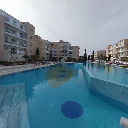 Apartment Luxurious Five Star Amenities