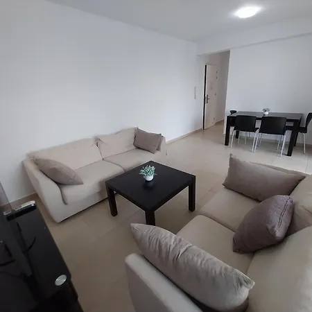 Apartment Luxurious Five Star Amenities *