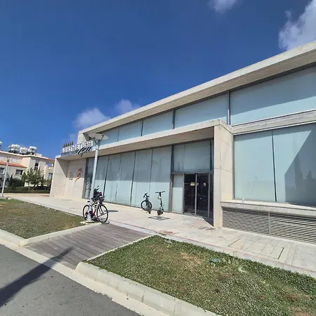 Luxurious Five Star Amenities Apartment Paphos