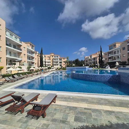 Luxurious Five Star Amenities * Paphos